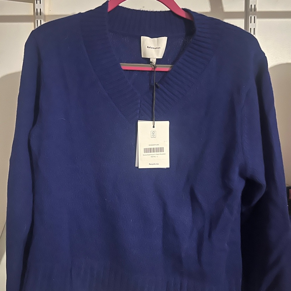 Reformation Dulce Cashmere V-Neck Sweater in Royal Blue NWT